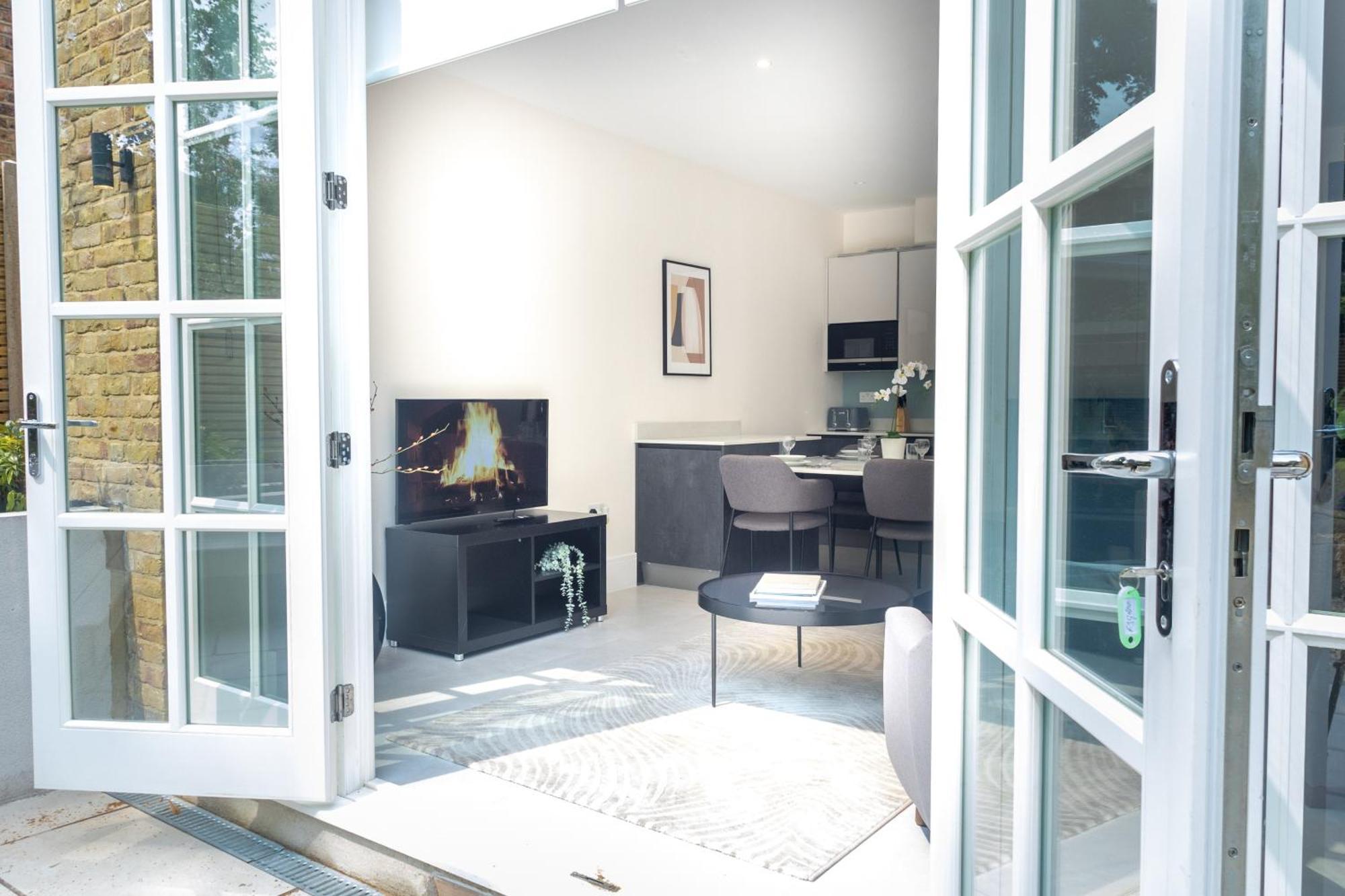 Premier London Apartments Near Camden Markets Very Close To Tube Stations By Sojo Stay Exterior photo