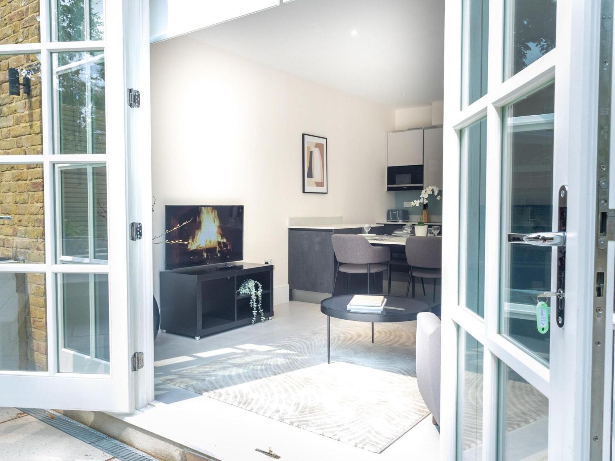 Premier London Apartments Near Camden Markets Very Close To Tube Stations By Sojo Stay Exterior photo